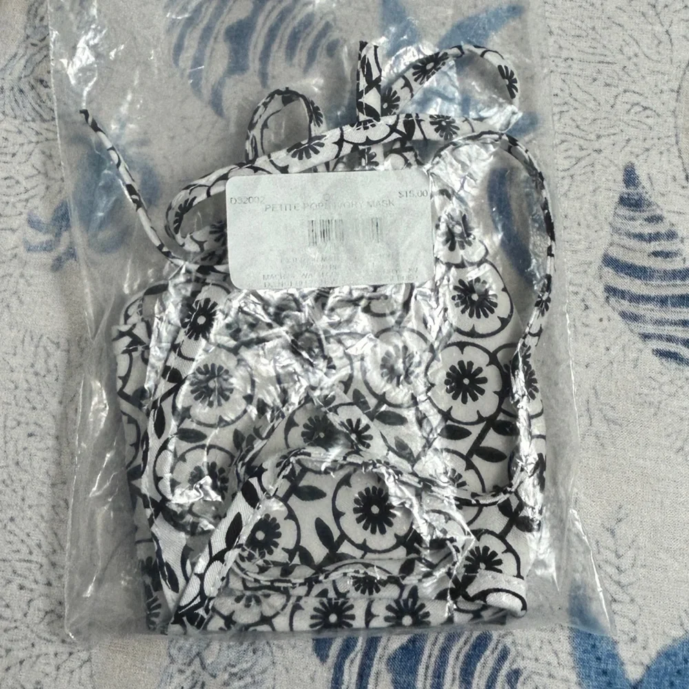 Brighton Face Masks Cloth Lot of 2 NWT